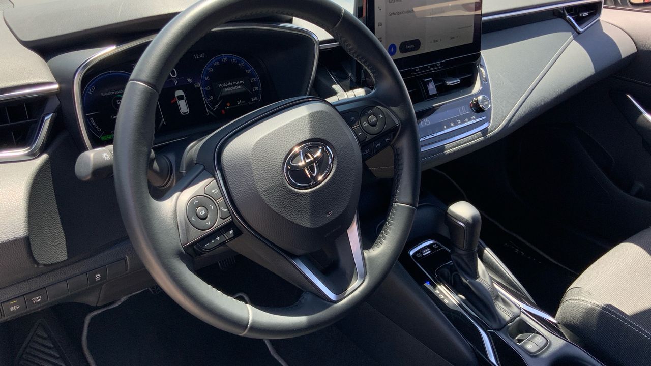 Toyota Corolla 1.8 HEV TOURING ACTIVE PLUS 140 5P