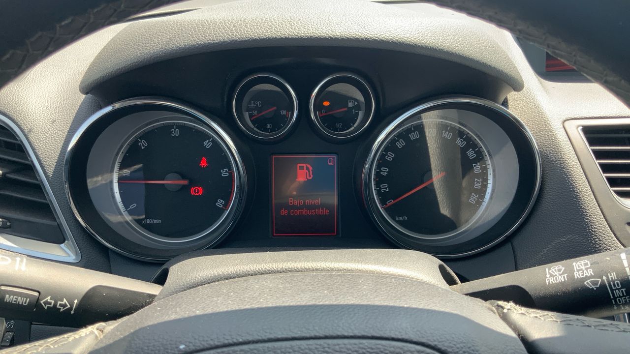 Opel Mokka 1.6 CDTI SELECTIVE AUTO 2WD 136 5P
