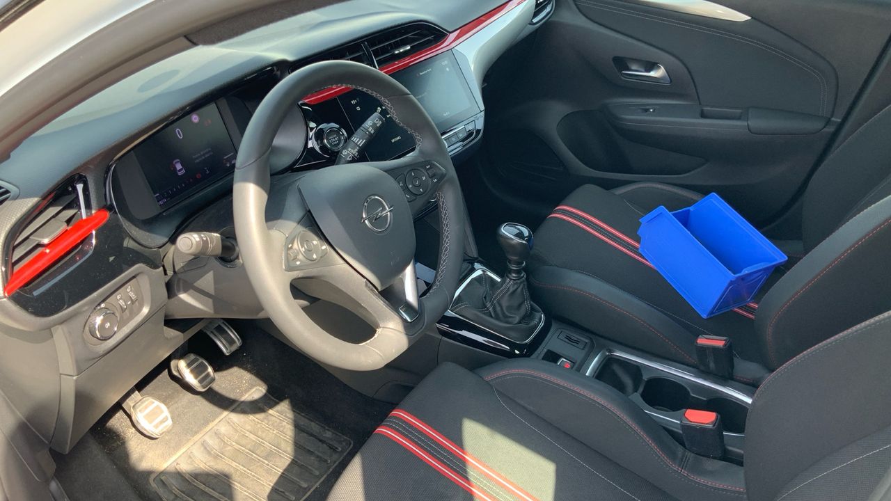 Opel Corsa 1.2T XHL 74KW GS 100 5P