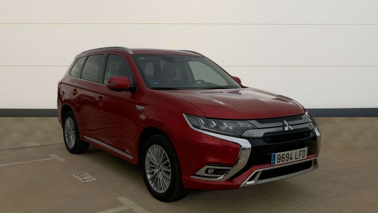Mitsubishi Outlander 2.4 PHEV KAITEKI AUTO 4WD 224 5P