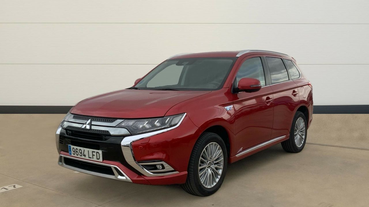 Mitsubishi Outlander 2.4 PHEV KAITEKI AUTO 4WD 224 5P
