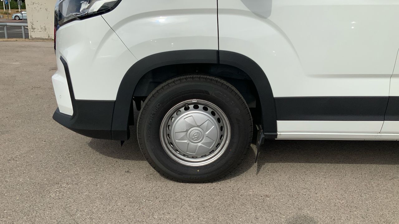 Maxus Deliver 9 2.0D L3H2 150 4P