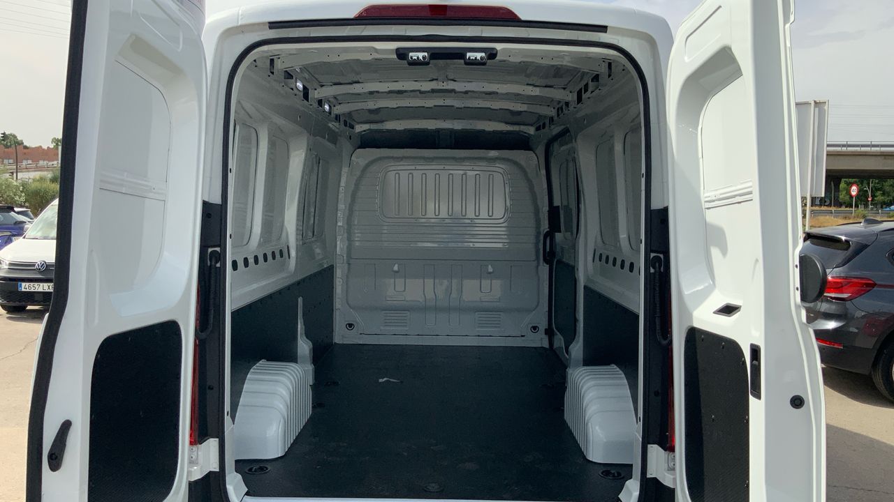 Maxus Deliver 9 2.0D L3H2 150 4P