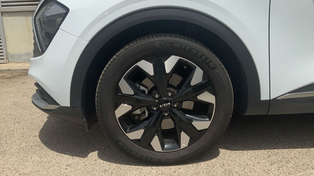 Kia Sportage 1.6 T-GDI PHEV DRIVE 4WD AUTO 265 5P