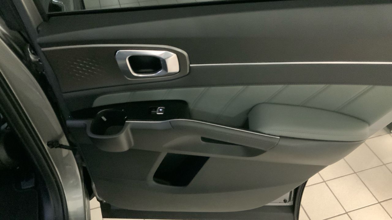 Kia Sorento 1.6 T-GDI PHEV DRIVE AUTO 4WD 252 5P 7 Plazas