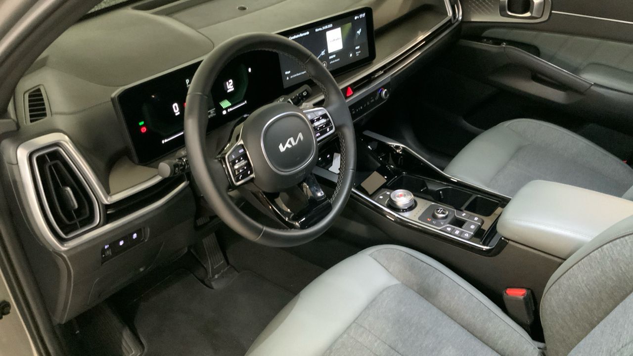 Kia Sorento 1.6 T-GDI PHEV DRIVE AUTO 4WD 252 5P 7 Plazas