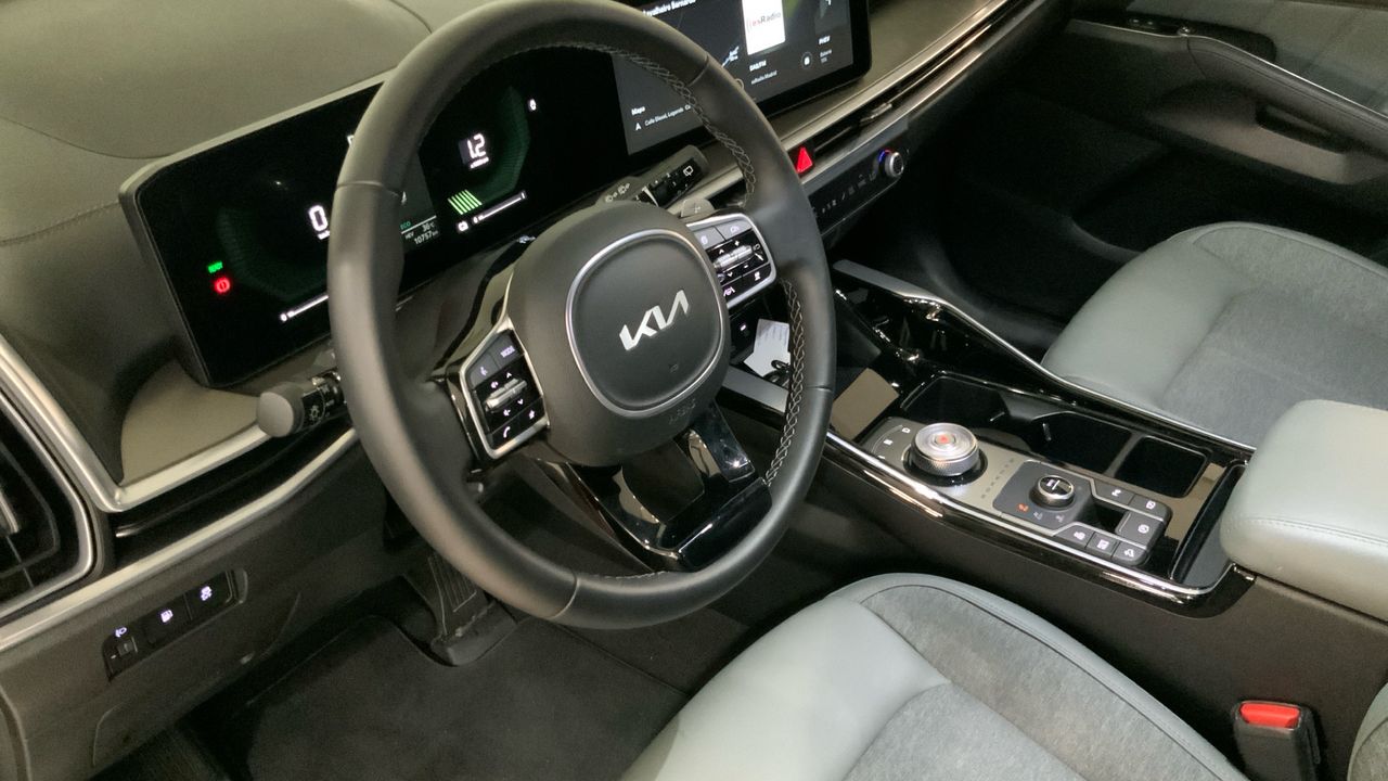 Kia Sorento 1.6 T-GDI PHEV DRIVE AUTO 4WD 252 5P 7 Plazas
