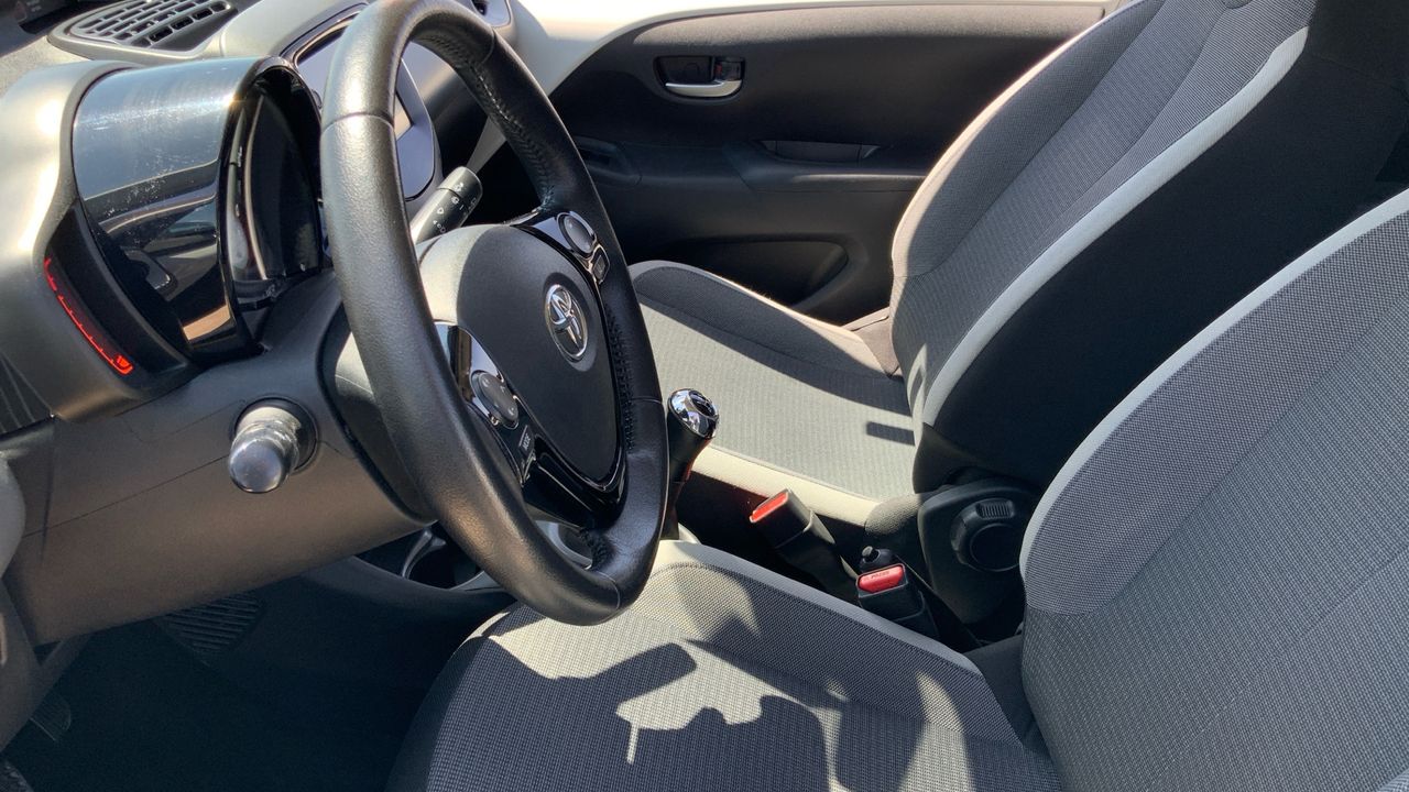 Toyota Aygo 1.0 X-SPORT 72 5P