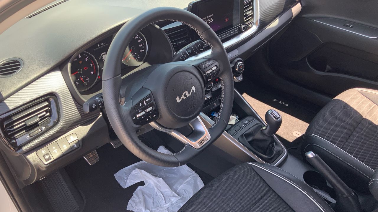 Kia Stonic 1.0 T-GDI MHEV IMT 74KW GT LINE 100 5P