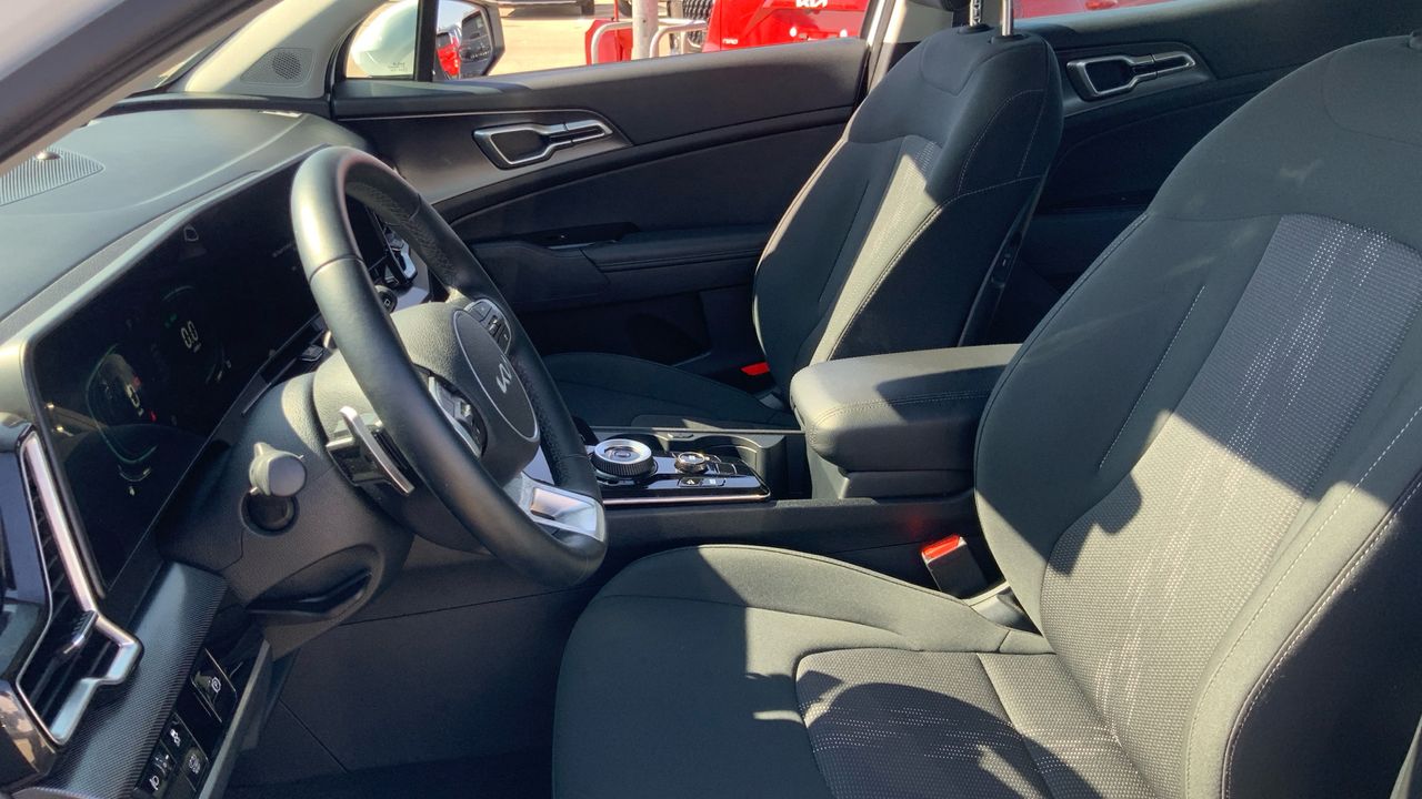 Kia Sportage 1.6 T-GDI HEV DRIVE AUTO 230 5P