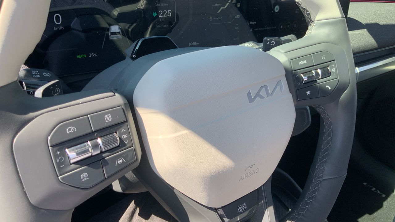 Kia EV3 BEV 81KWH 150KW GT-LINE AUTO 204 5P