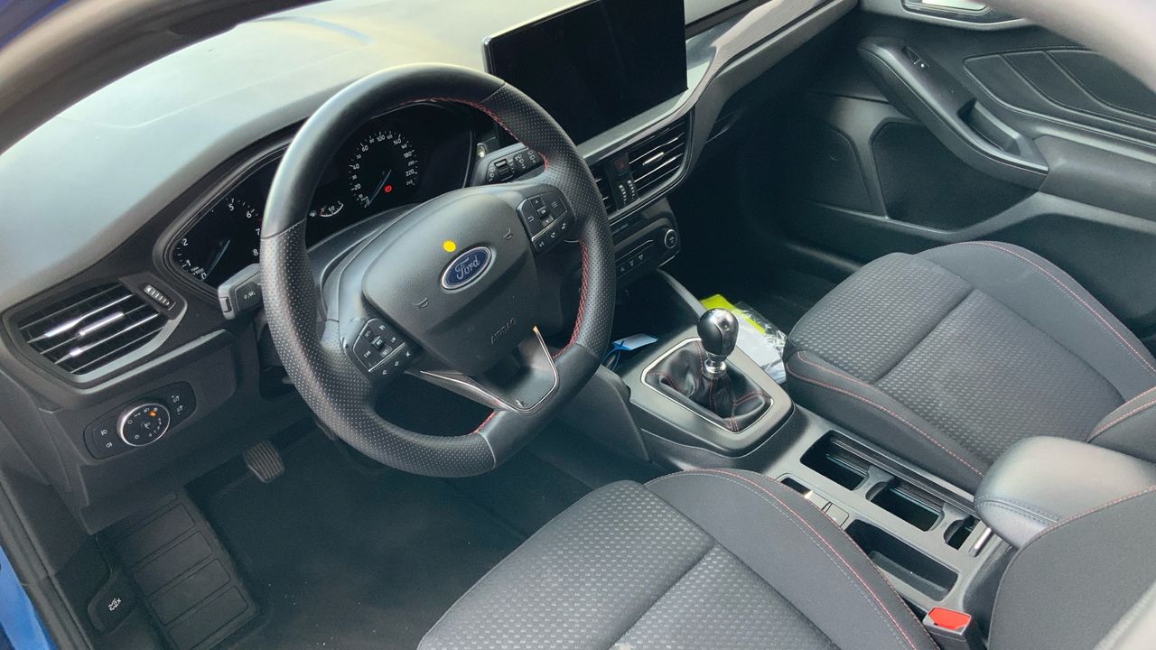 Ford Focus 1.0 ECOBOOST MHEV 92KW ST-LINE 125 5P