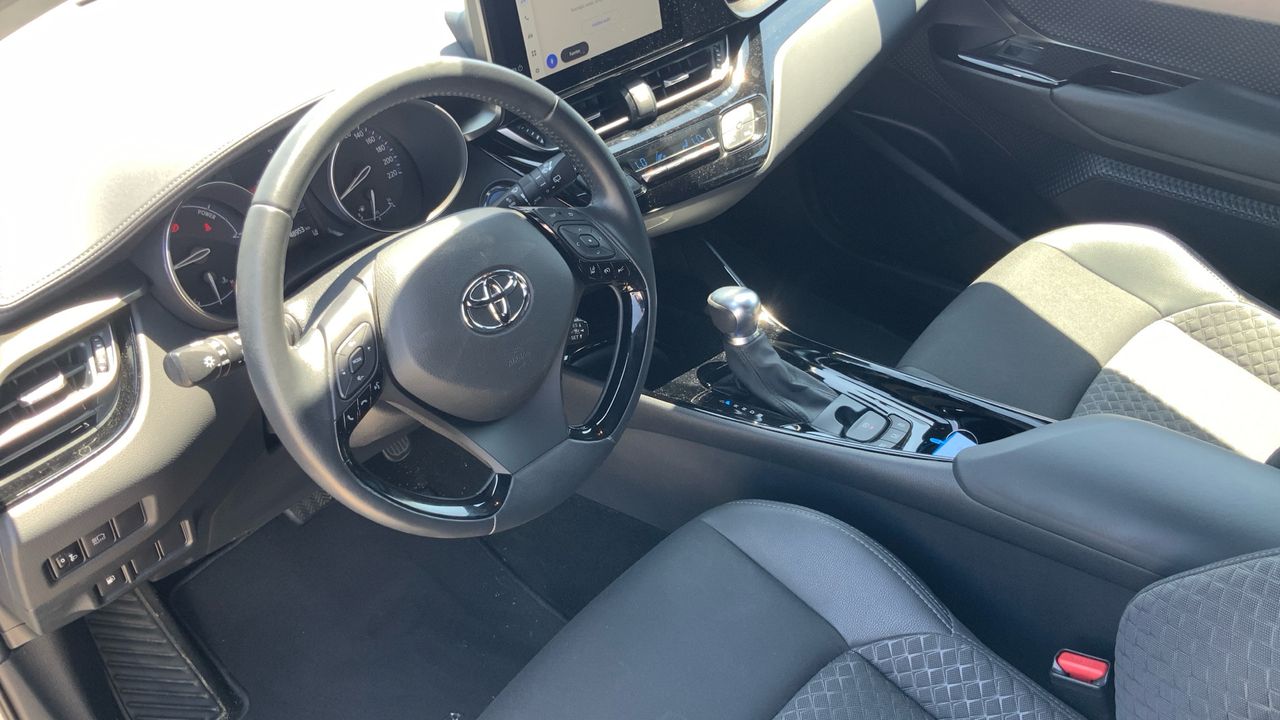Toyota C-HR 1.8 VVT-I HYBRID ADVANCE AUTO 122 5P