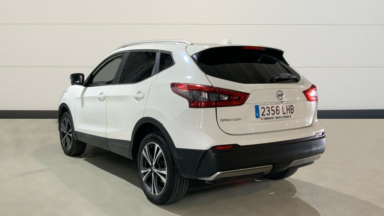 Nissan Qashqai 1.3 DIG-T N-CONNECTA 103KW 140 5P