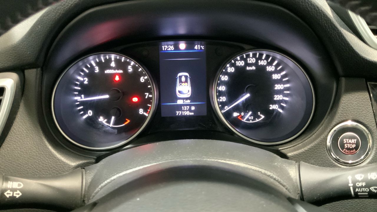 Nissan Qashqai 1.3 DIG-T N-CONNECTA 103KW 140 5P