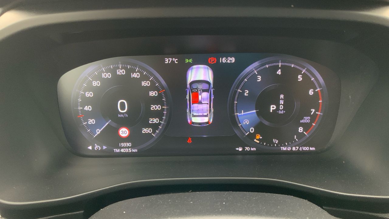 Volvo XC40 1.5 T3 BUSINESS PLUS AUTO 163 5P