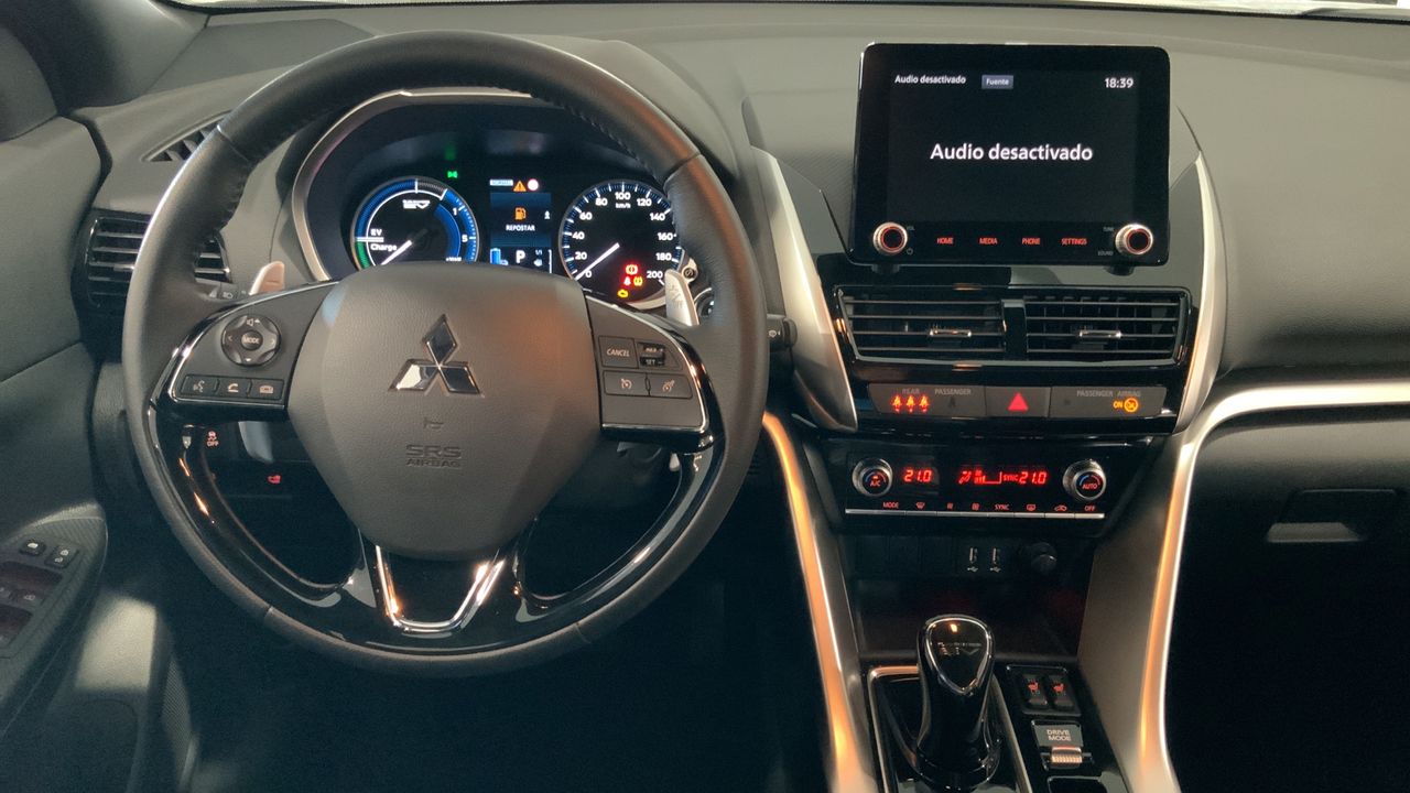 Mitsubishi Eclipse Cross 2.4 PHEV KAITEKI AUTO 4WD 188 5P