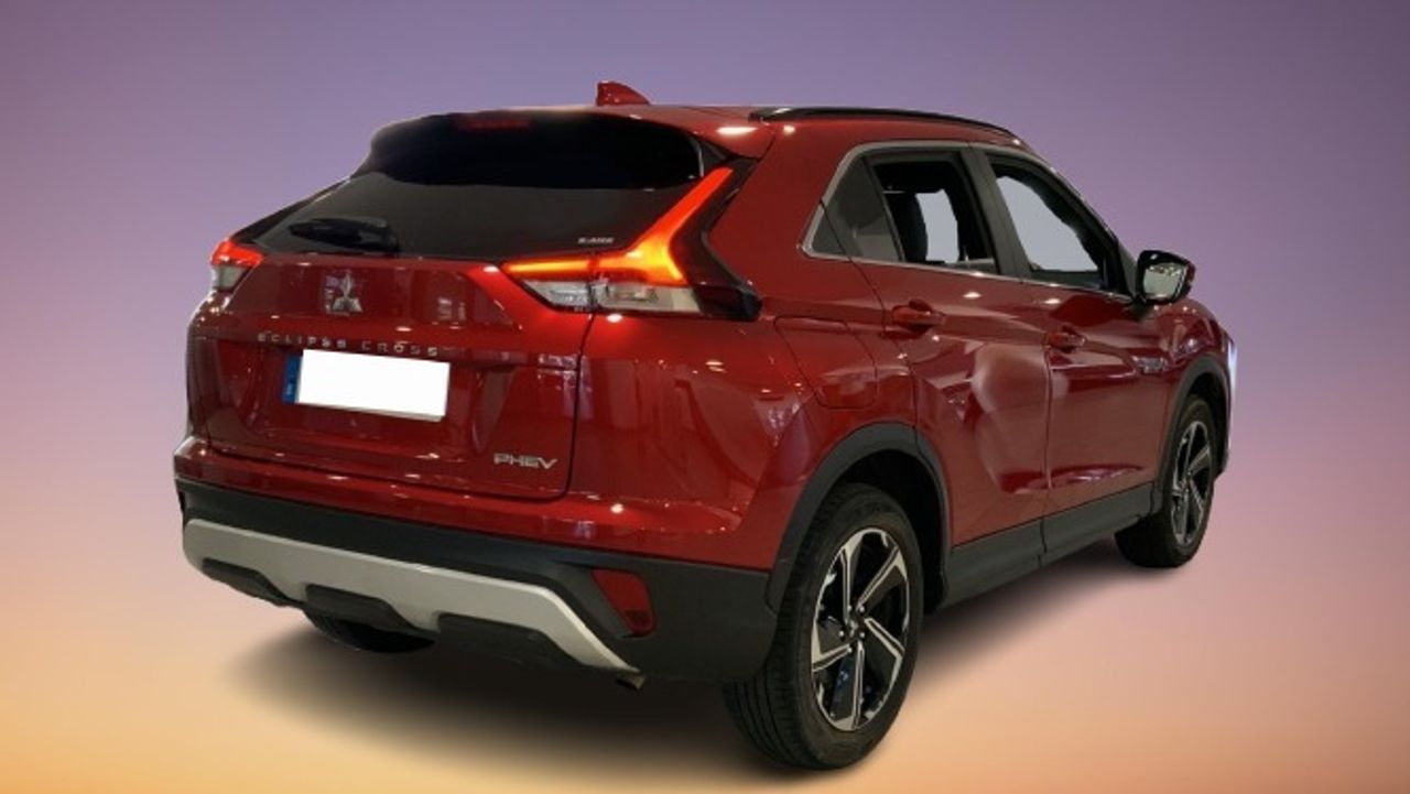 Mitsubishi Eclipse Cross 2.4 PHEV KAITEKI AUTO 4WD 188 5P