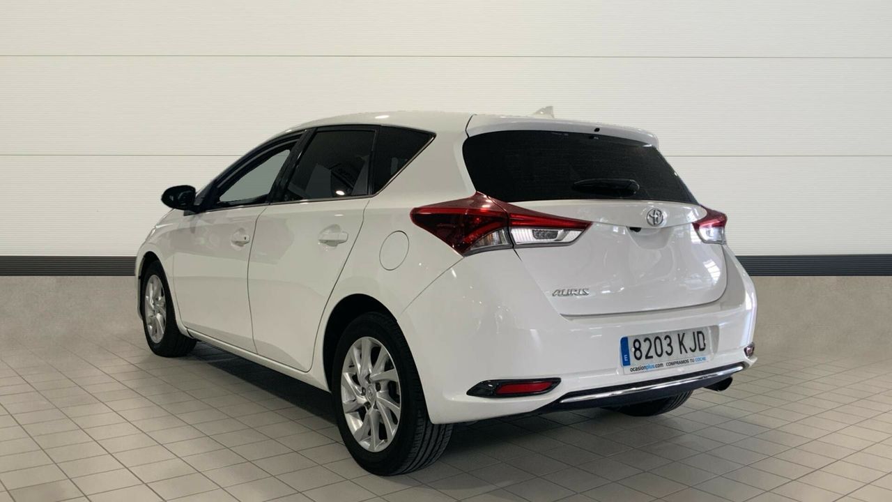 Toyota Auris 1.2T 85KW ACTIVE 116 5P