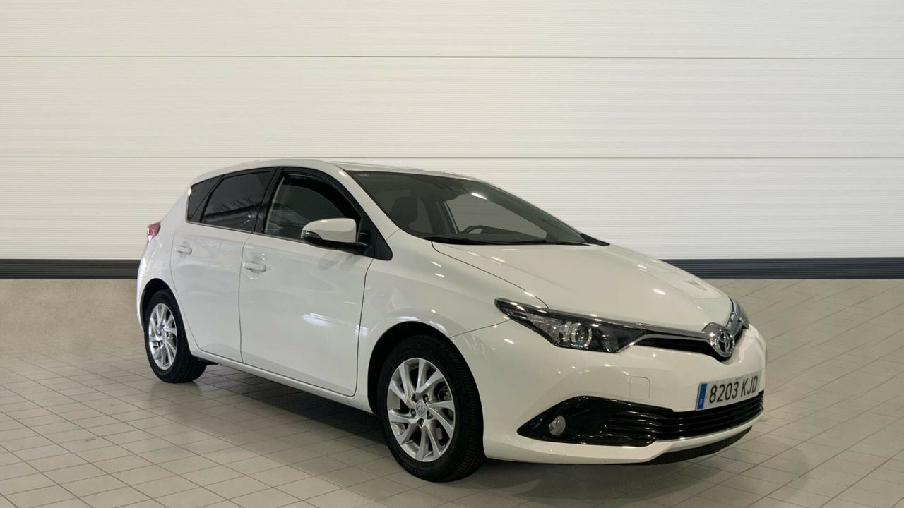 Toyota Auris 1.2T 85KW ACTIVE 116 5P