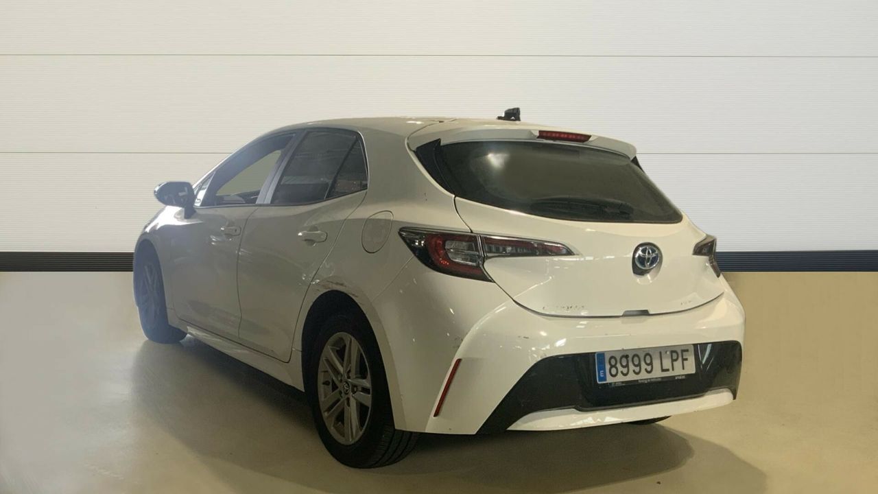 Toyota Corolla 1.8 HYBRID ACTIVE TECH E-CVT 122 5P