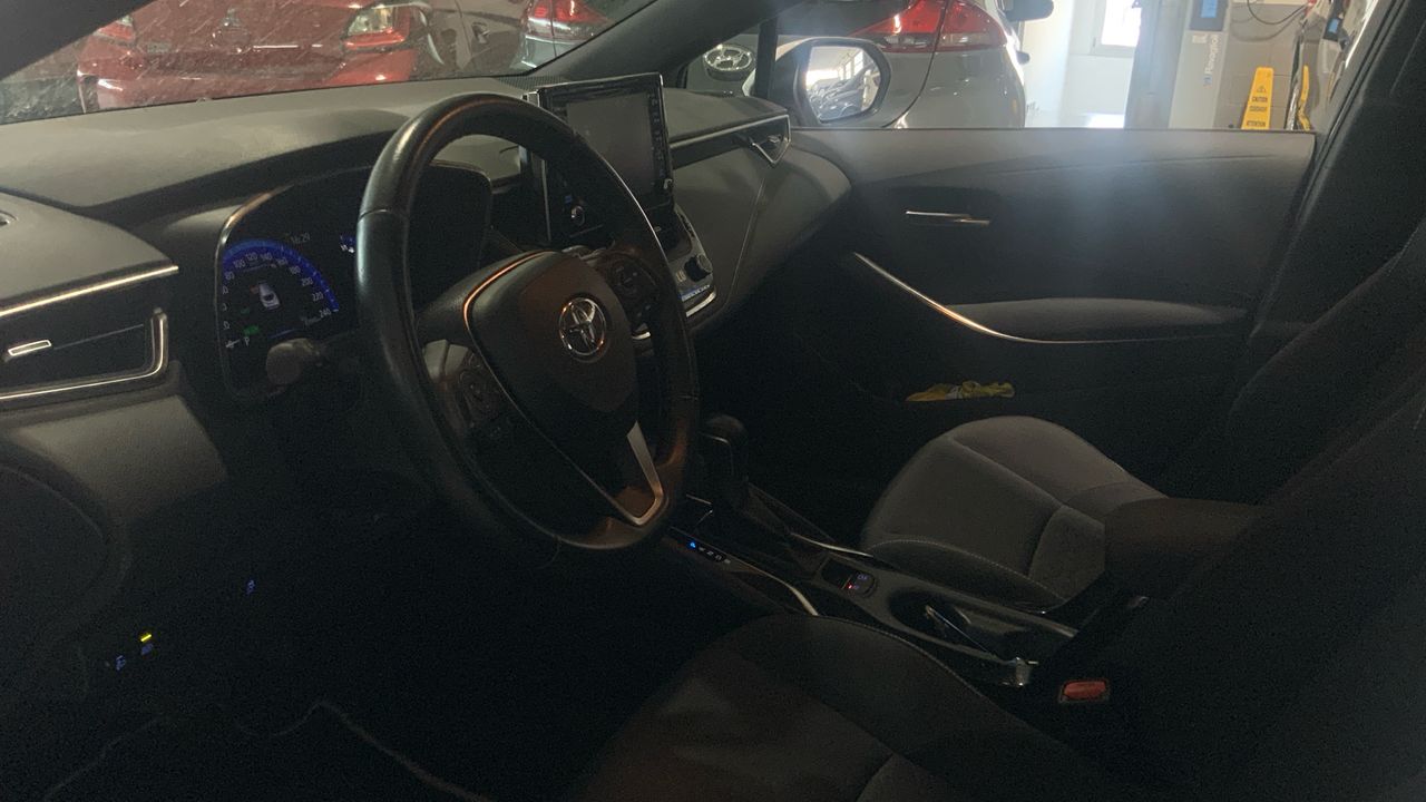 Toyota Corolla 1.8 HYBRID ACTIVE TECH E-CVT 122 5P