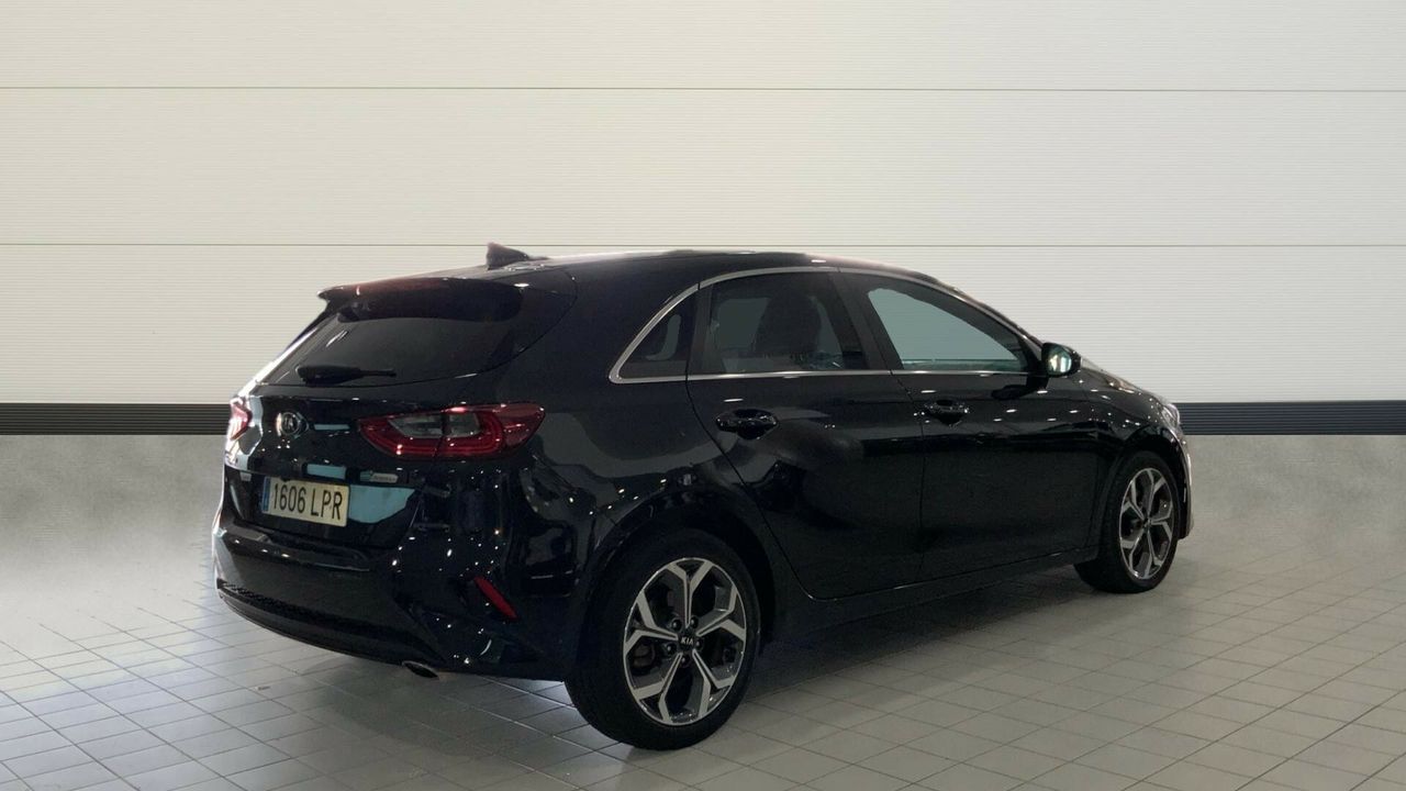 Kia Ceed 1.6 MHEV 100KW TECH DCT 136 5P