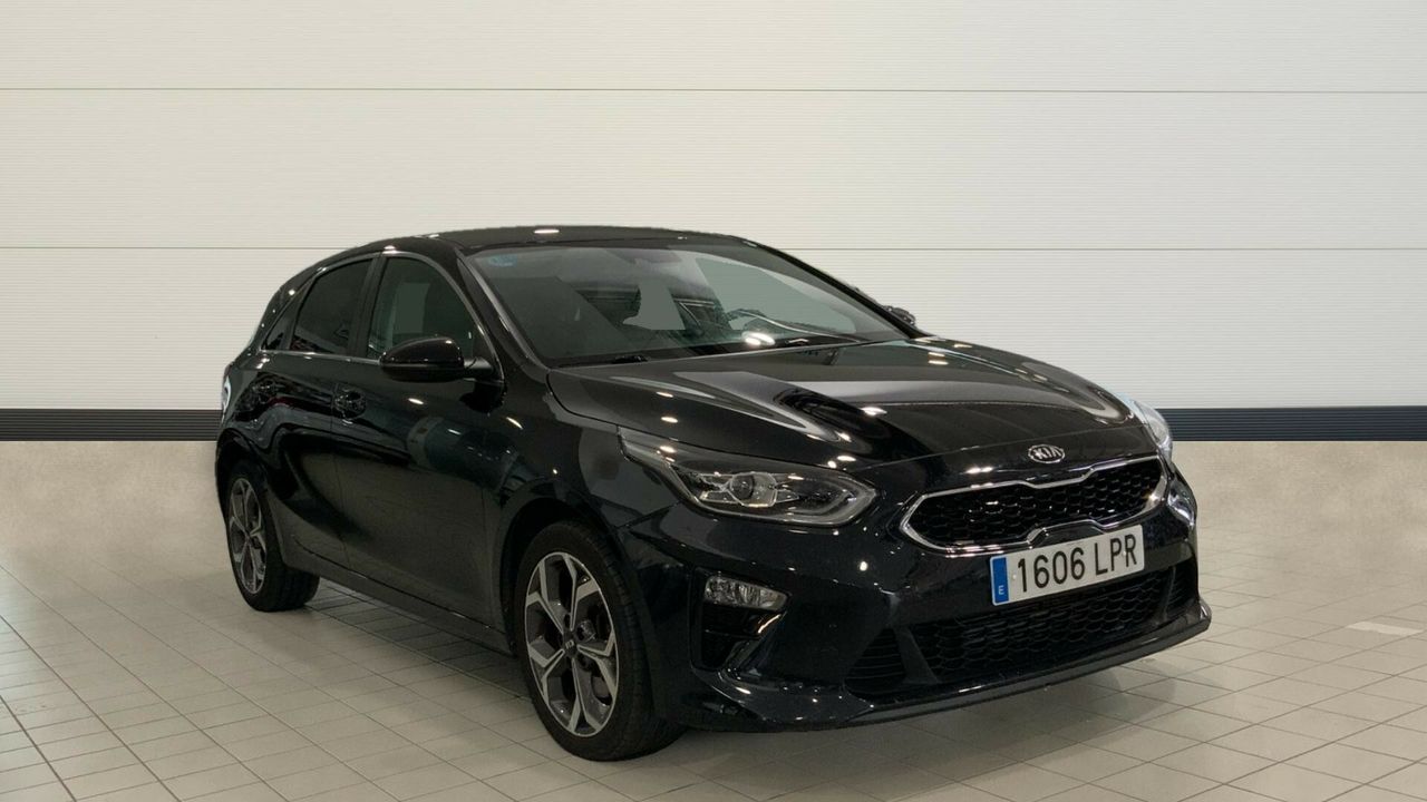 Kia Ceed 1.6 MHEV 100KW TECH DCT 136 5P