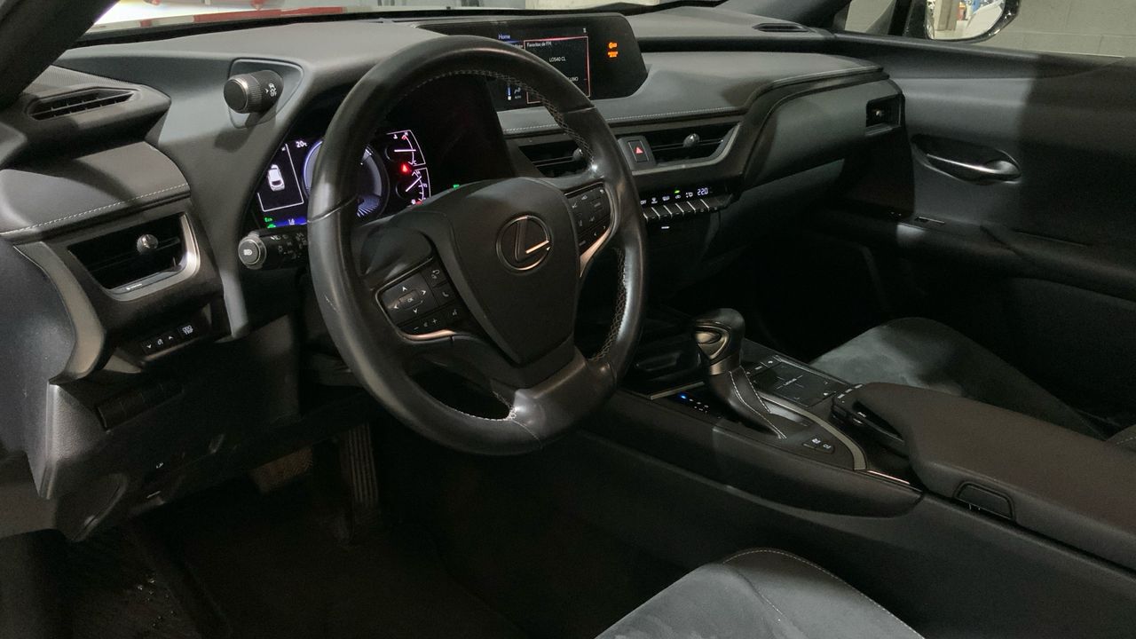 Lexus UX 2.0 250H EXECUTIVE PLUS AUTO 184 5P