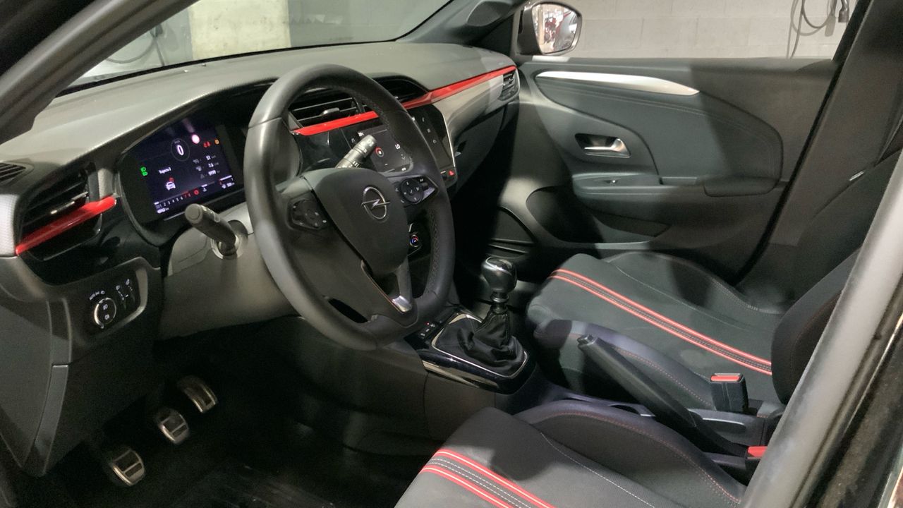 Opel Corsa 1.2T XHL 74KW GS 100 5P