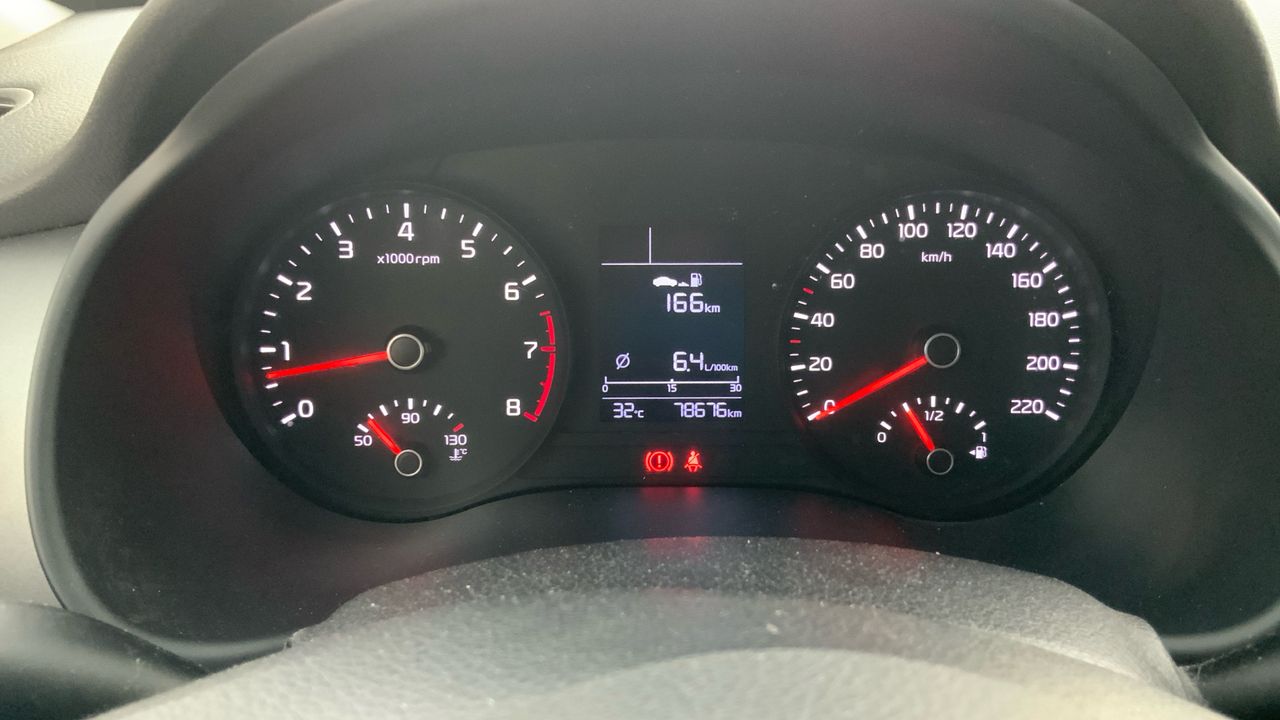 Kia Stonic 1.2 DPI CONCEPT 84 5P
