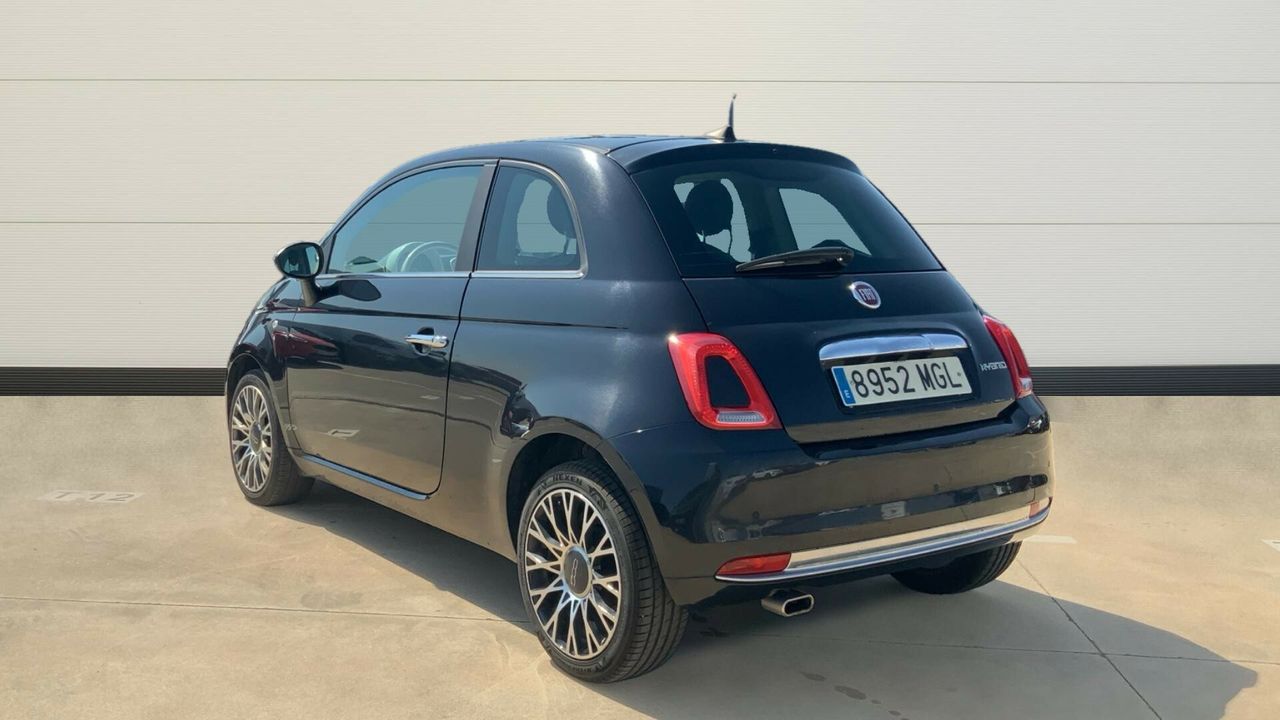 Fiat Solara 1.0 MHEV DOLCEVITA 70 3P