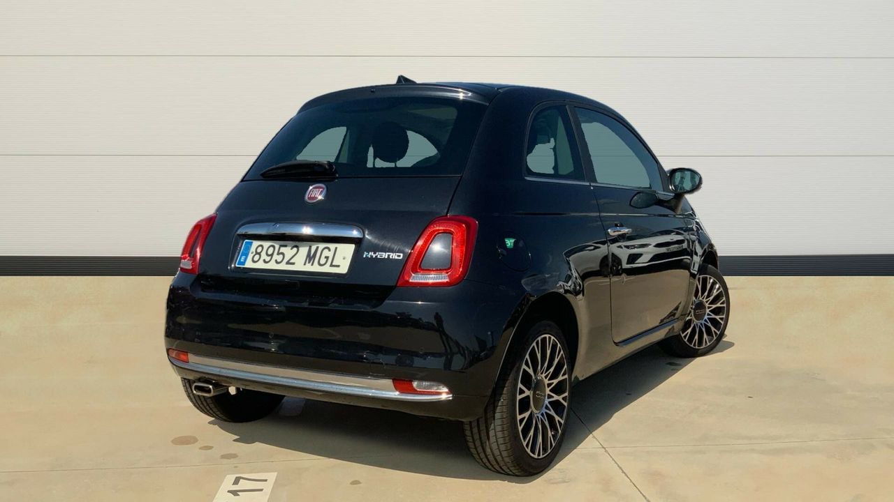 Fiat Solara 1.0 MHEV DOLCEVITA 70 3P