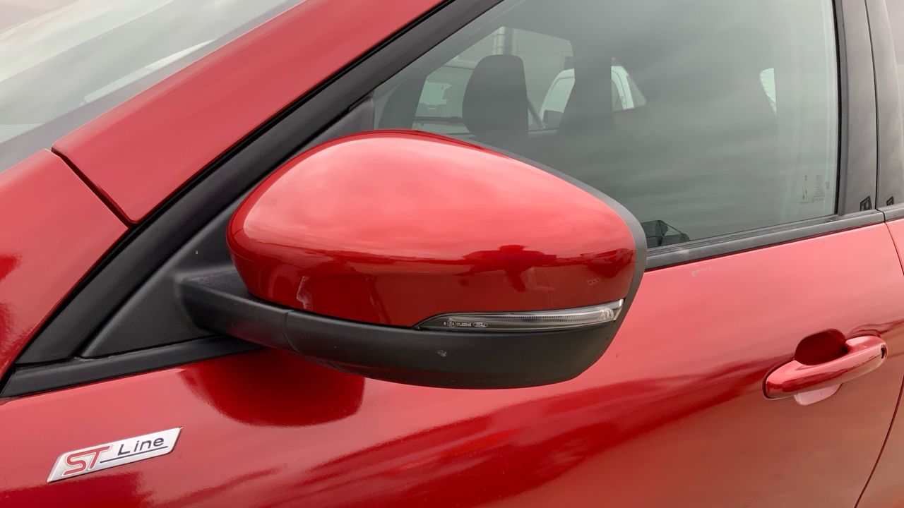 Ford Kuga 2.0 ECOBLUE 88KW ST-LINE AUTO 120 5P