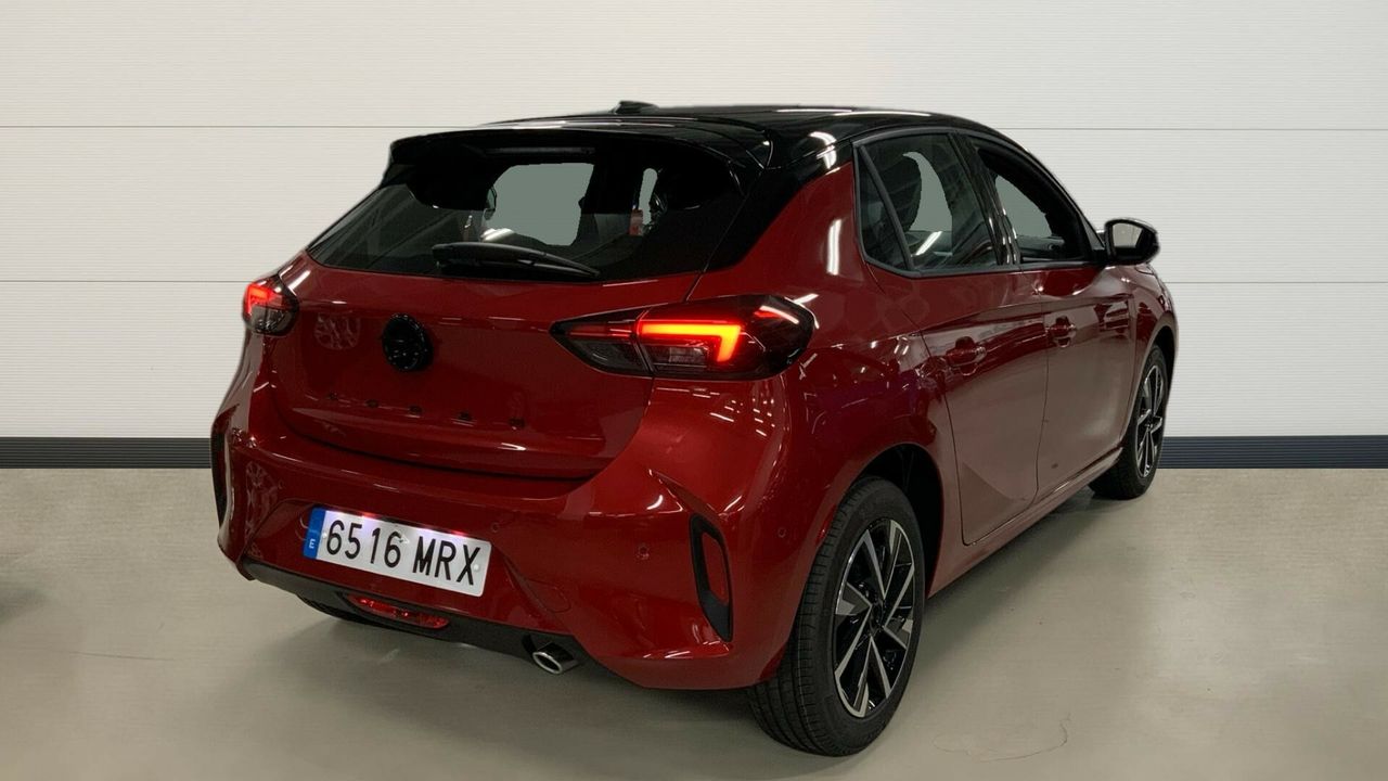 Opel Corsa 1.2T XHL 74KW GS 100 5P