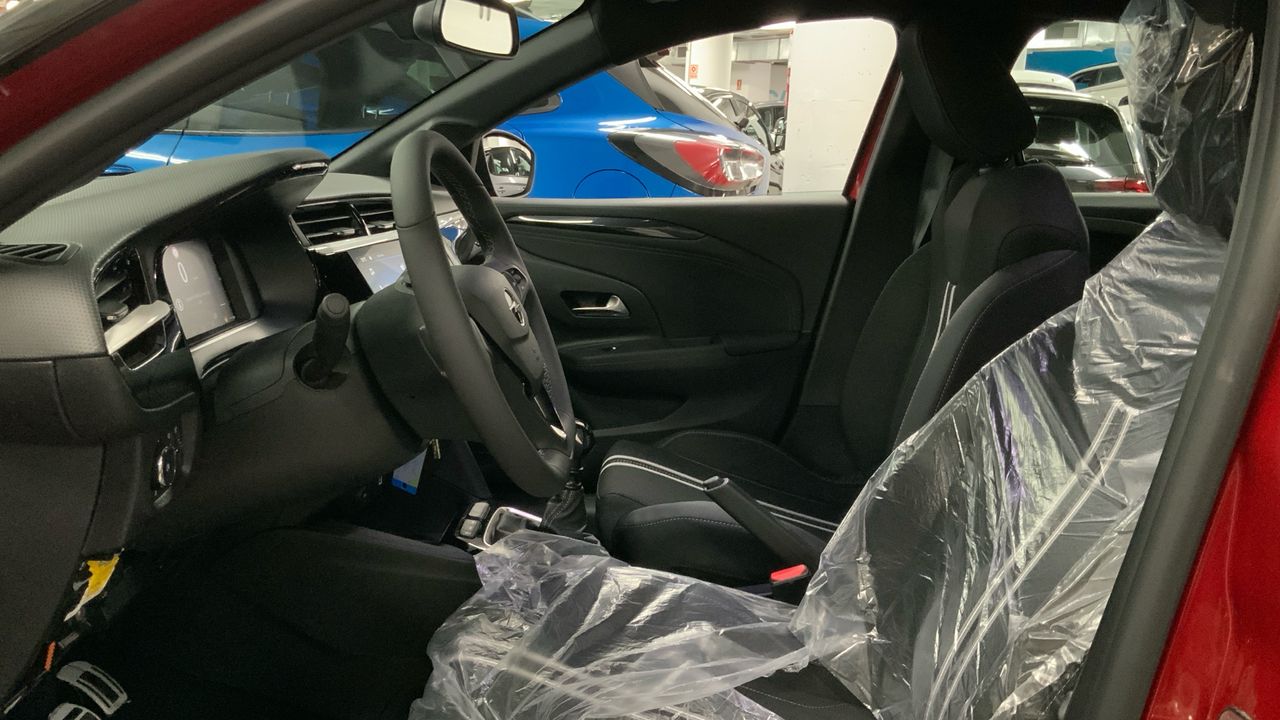 Opel Corsa 1.2T XHL 74KW GS 100 5P