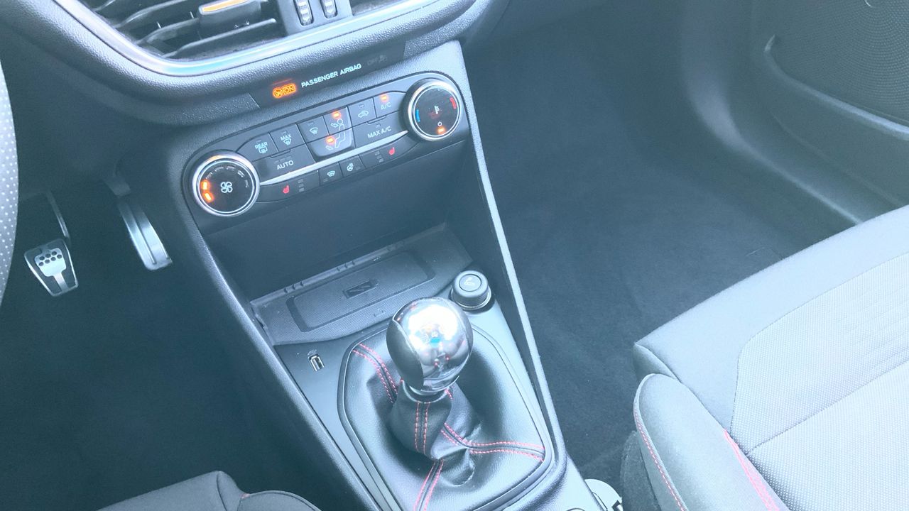 Ford Fiesta 1.0 ECOBOOST MHEV 92KW ST-LINE 125 5P