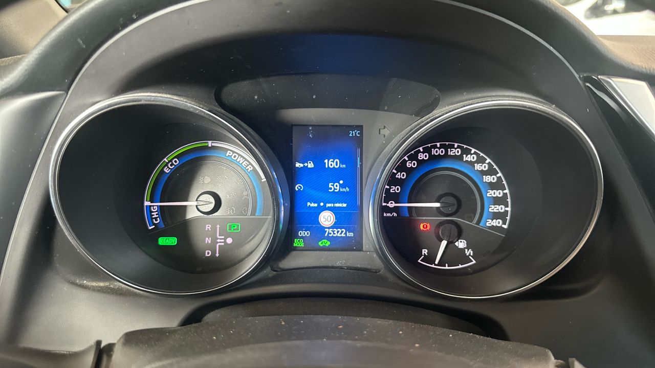 Toyota Auris 1.8 VVT-I HYBRID FEEL! EDITION 136 5P