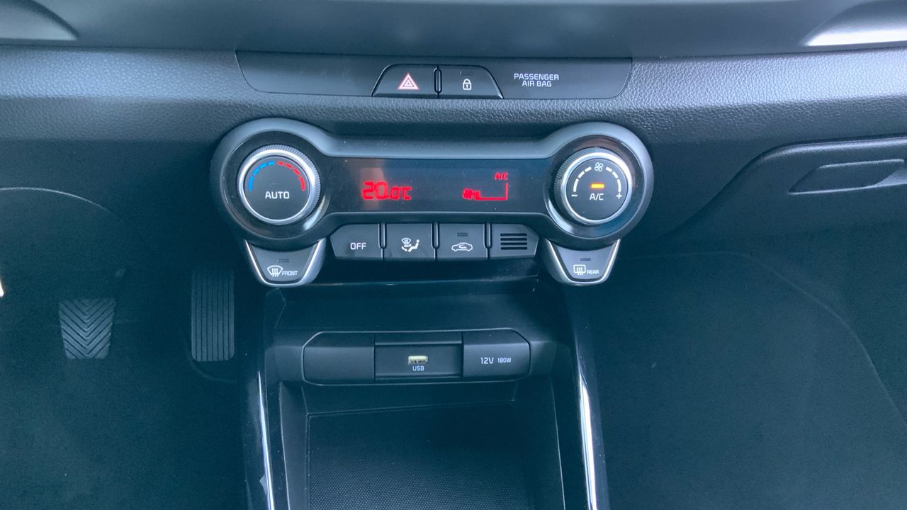 Kia Stonic 1.0 T-GDI MHEV IMT 74KW DRIVE 100 5P