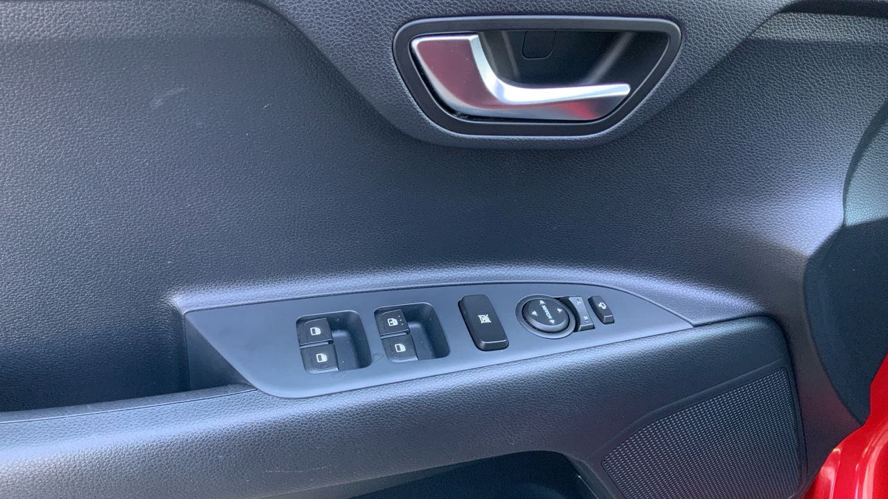 Kia Stonic 1.0 T-GDI MHEV IMT 74KW DRIVE 100 5P