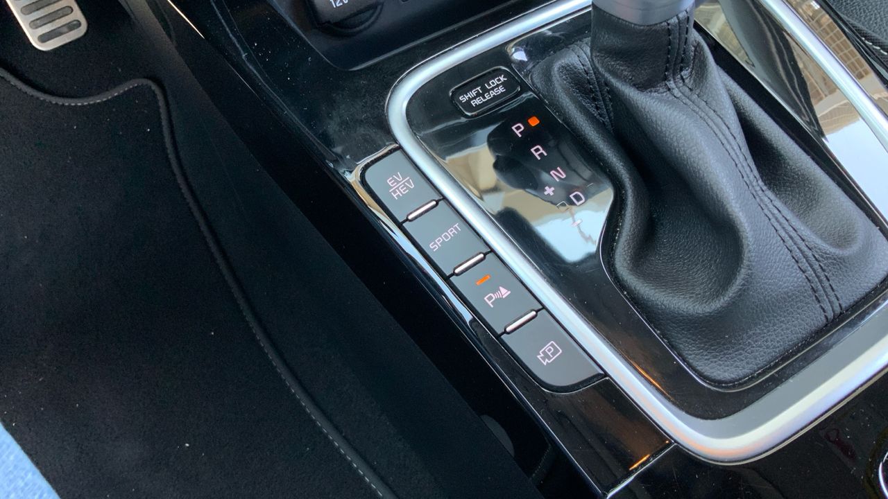 Kia XCeed 1.6 GDI PHEV ETECH 141 5P