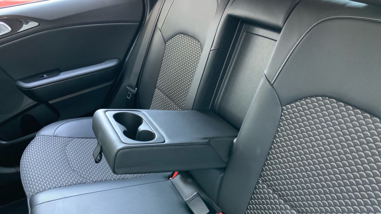 Kia XCeed 1.6 GDI PHEV ETECH 141 5P