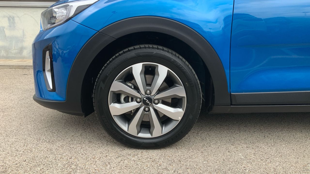 Kia Stonic 1.0 T-GDI MHEV IMT 74KW DRIVE 100 5P