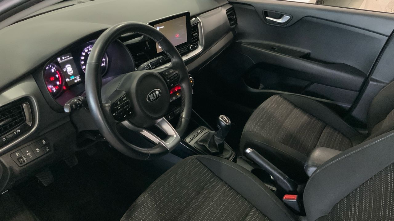Kia Stonic 1.0 T-GDI 74KW MHEV IMT DRIVE 100 5P