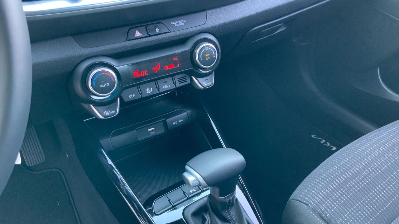 Kia Stonic 1.0 T-GDI MHEV 74KW DRIVE DCT 101 5P