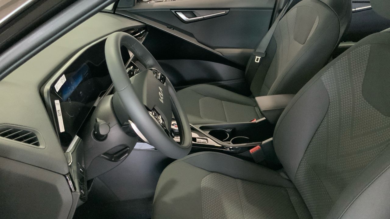 Kia Niro BEV 65KWH 150KW E-NIRO CONCEPT 204 5P