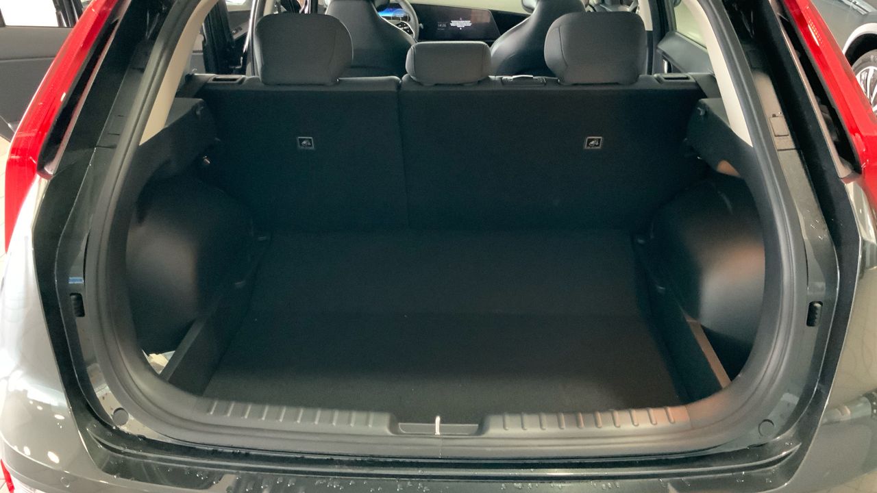 Kia Niro BEV 65KWH 150KW E-NIRO CONCEPT 204 5P