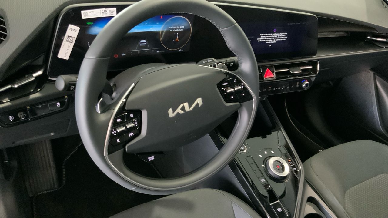 Kia Niro BEV 65KWH 150KW E-NIRO CONCEPT 204 5P