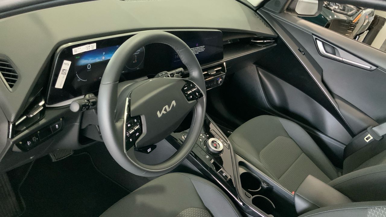 Kia Niro BEV 65KWH 150KW E-NIRO CONCEPT 204 5P