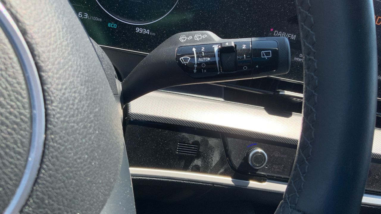 Kia Sportage 1.6 T-GDI HEV TECH AUTO 230 5P